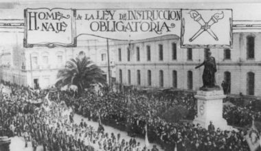 La historia, la sociología y las matemáticas se unen para explicar crisis educacional chilena de 1920